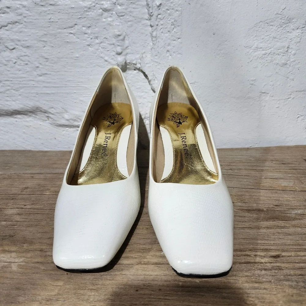 J. Renee Vtg Women White Lizard Embossed Square Toe Block Heel Gold Detail 7.5